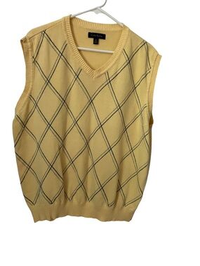 Club Room Yellow Argyle V-Neck Sweater Vest